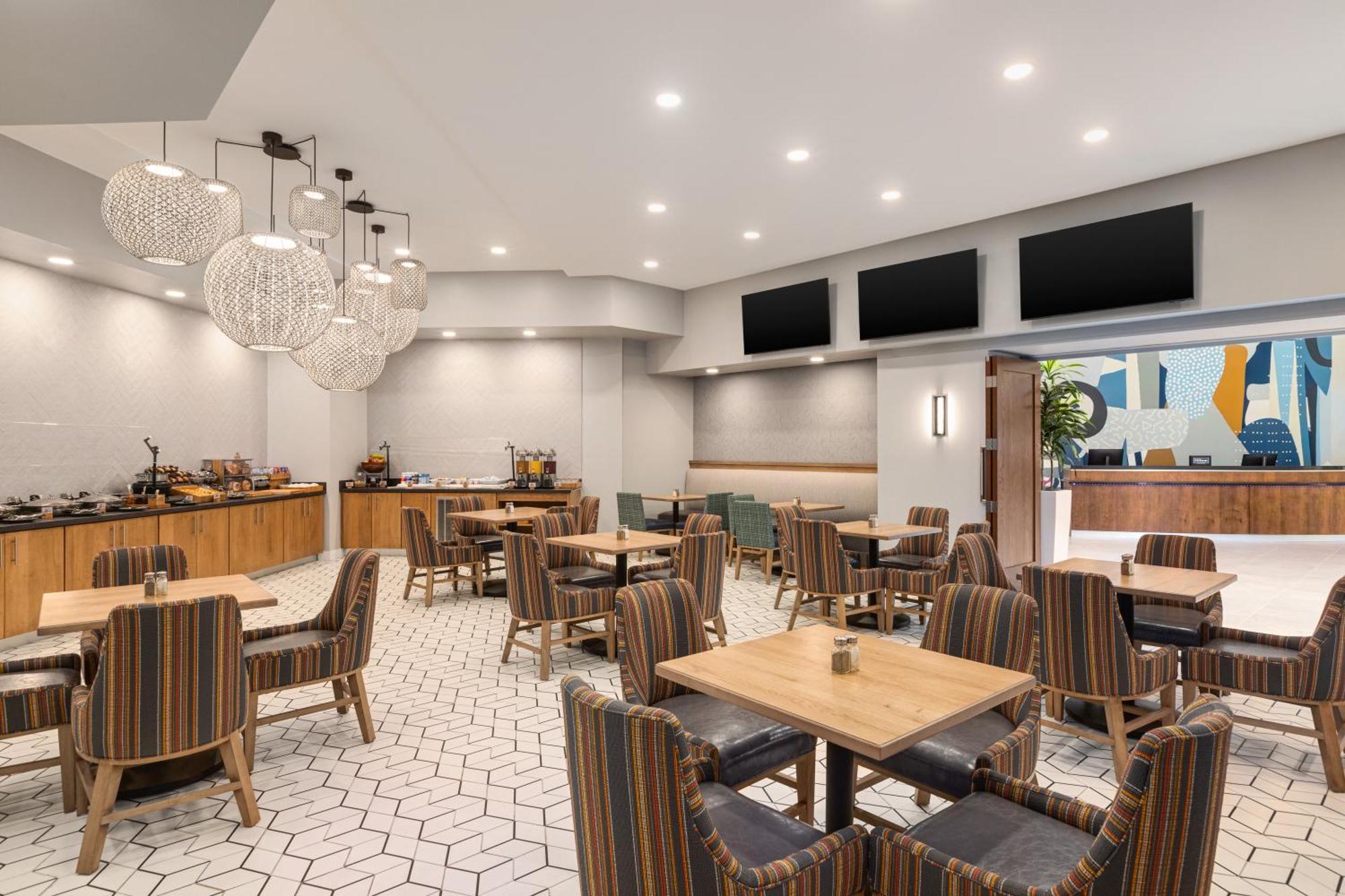 Doubletree By Hilton Fort Myers At Bell Tower Shops Exterior foto